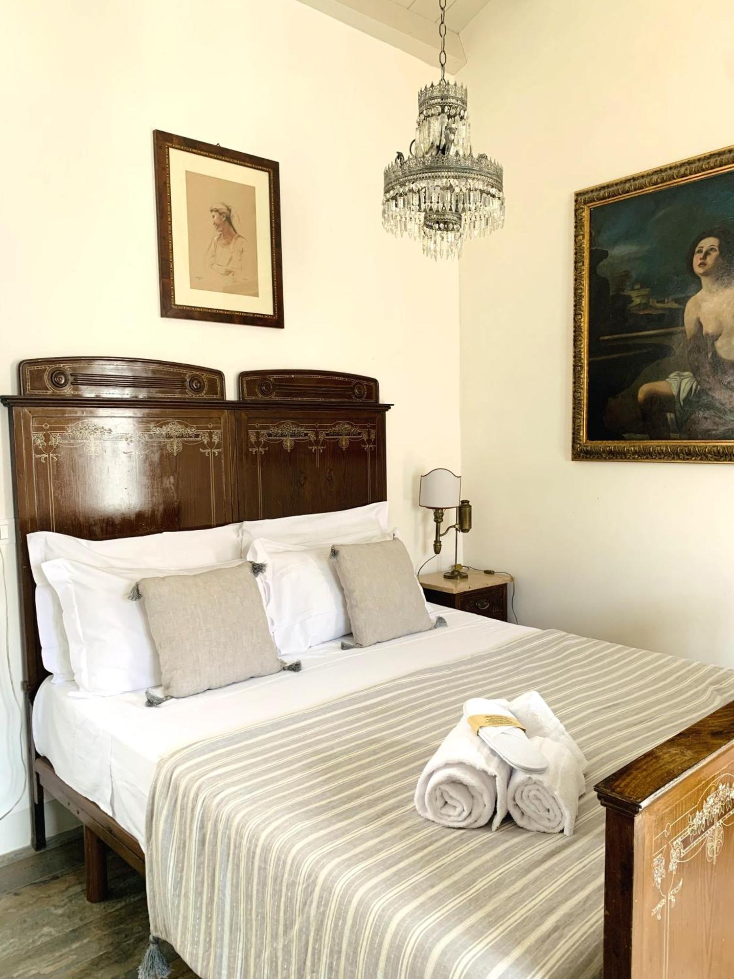 Locanda Sette Fate Spa E Solarium Palermo Bilik gambar